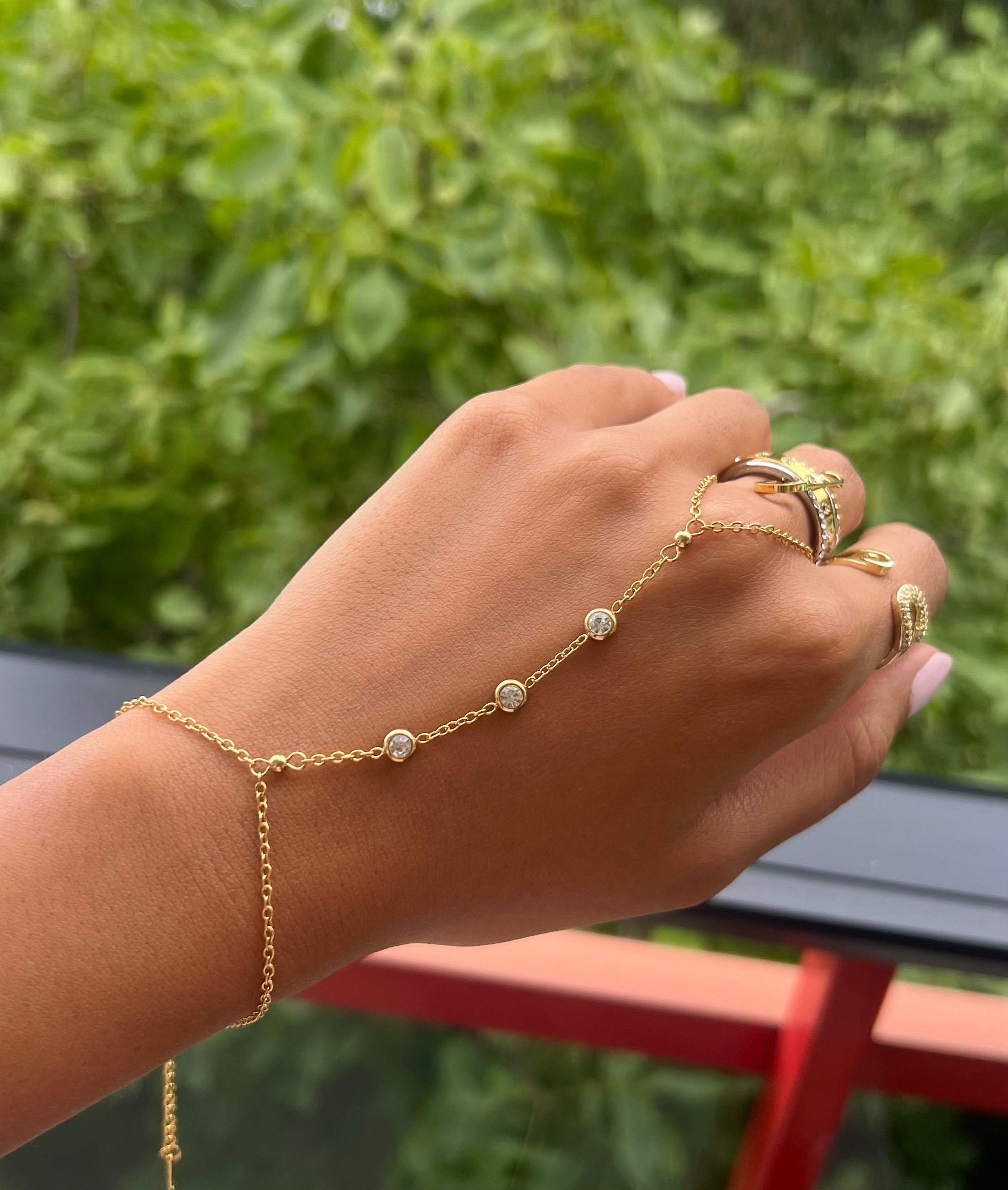 Bubbled Hand Chain